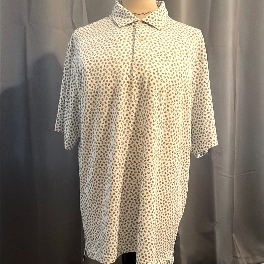 Men's White and Blue Patterned Shirt